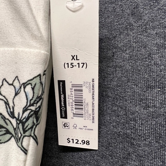 💥3/$15💥NWT - No Boundaries Juniors’ Empire Lace Back Dress - XL (15/16) - Picture 10 of 10